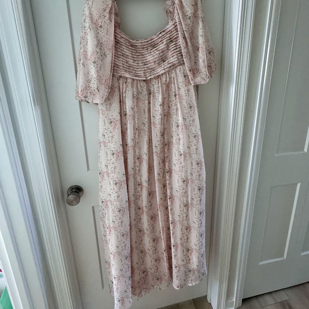 Melody Maxi Dress with Pleats and Bow Detail in Blush Floral | Worth Collective